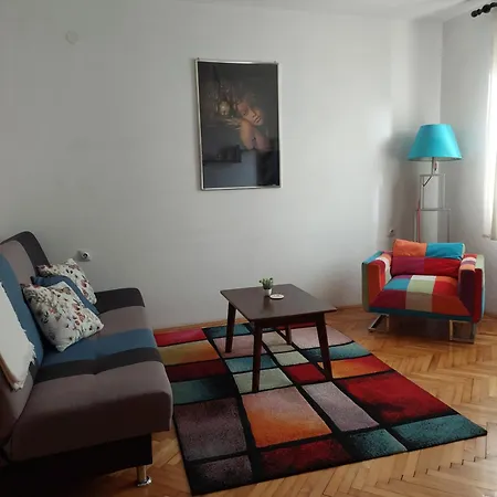Pave Apartmán Postira